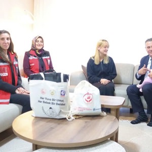 “Her Yuva Bir Umut, Her Bebek Bir Bereket” ve "Hayat Bağım" projeleri kapsamında, Aile ve Sosyal Hizmetler İl Müdürümüz Sayın Sami Çift’in katılımıyla ailelerimizi ve çocuklarımızı ziyaret ettik. - fotoğraf 7
