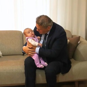 “Her Yuva Bir Umut, Her Bebek Bir Bereket” ve "Hayat Bağım" projeleri kapsamında, Aile ve Sosyal Hizmetler İl Müdürümüz Sayın Sami Çift’in katılımıyla ailelerimizi ve çocuklarımızı ziyaret ettik. - fotoğraf 10