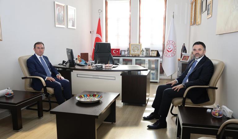 Sarıyer Kaymakamı Sn. Metin MAYTALMAN, İl Müdürümüz Sn. Ömer Turan’ı Makamında Ziyaret Etti