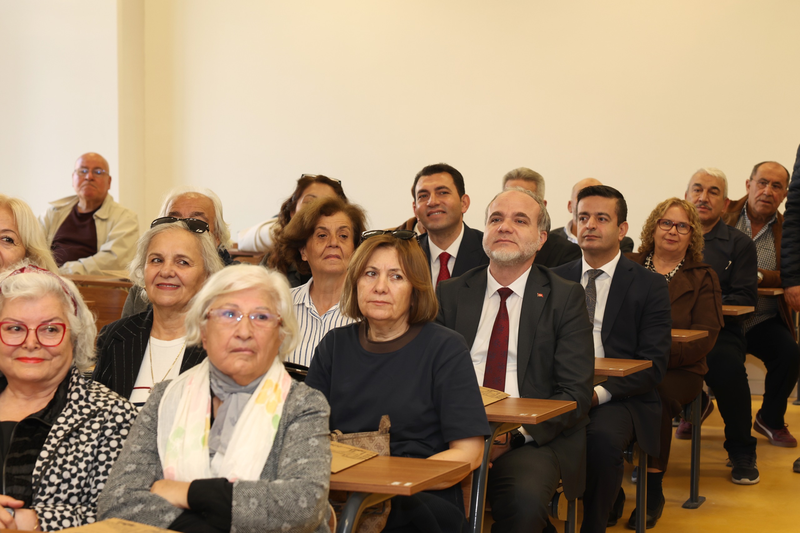 📌 60+ Tazelenme Üniversitesi’nde İlk Ders