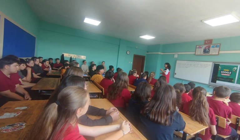 Bilinçli teknoloji, güçlü aileler!