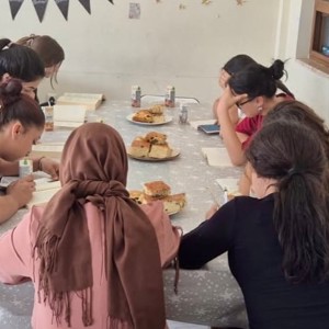 📚 Sayfalar Açıldı, Sessizlik Hikayeye Dönüştü… - fotoğraf 2