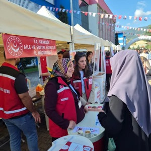 KBÜ FEST 2026’da Aile ve Sosyal Hizmetler İl Müdürlüğümüzden Anlamlı Katılım - fotoğraf 8
