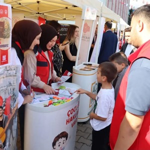 KBÜ FEST 2026’da Aile ve Sosyal Hizmetler İl Müdürlüğümüzden Anlamlı Katılım - fotoğraf 13