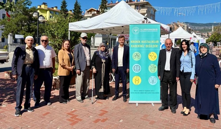  Halk Sağlığı Haftasında Büyüklerimizden Sağlıklı Yaşama Destek