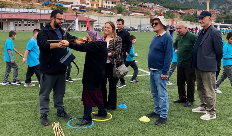 Kıymetli Büyüklerimiz ile Birlikte Spor ve Eğlence Dolu Bir Gün
