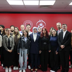 Bakanımız Göktaş, devlet korumasındaki gençlerin kamu kurumlarına yerleştirilmesi töreninde konuştu - fotoğraf 7