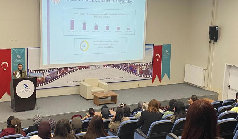 Üniversite Öğrencilerine Yönelik “Sağlıklı Yaşam ve Güvenli İlişkiler” Seminerleri Düzenlendi.