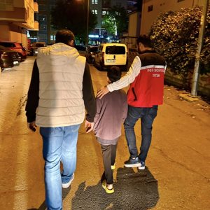 Sokakta Çalışan ve Dilenen Çocuklara Yönelik Koruyucu ve Önleyici Saha Çalışmaları Sürüyor - fotoğraf 1