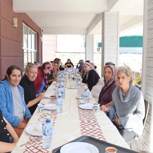  Safranbolu Yazıköy Engelsiz Yaşam Bakım ve Rehabilitasyon Merkezinde, moral ve sosyal uyum etkinliği kapsamında yemek programı gerçekleştirildi. - fotoğraf 2