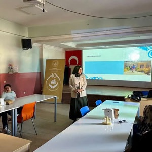  Okul ve Aile El Ele, Çocuklarımızın Geleceğine Birlikte… - fotoğraf 1