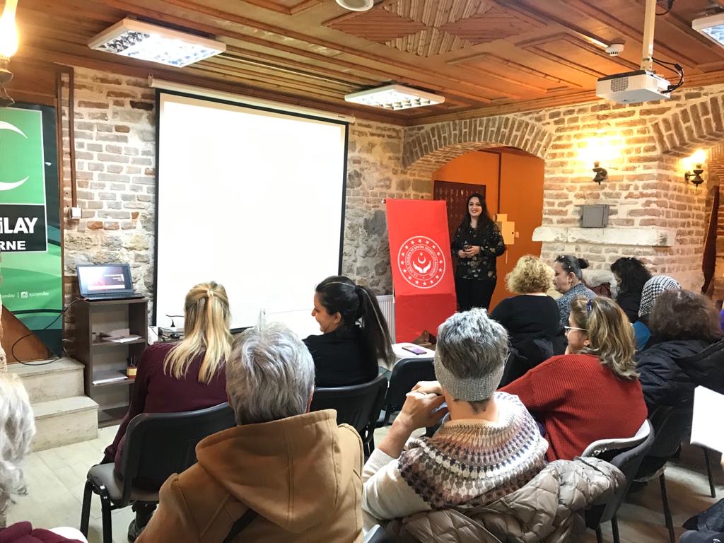 “Aile Eğitim Programları” Kapsamında Eğitimler Devam Ediyor