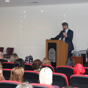 Palyatif Bakıma Güncel Yaklaşımlar Sempozyumunda Palyatif Bakımı Sahada Uygulayanların Deneyimleri Paylaşıldı - fotoğraf 4