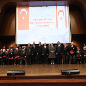 Kıbrıs Gazileri 45 Yıl Aradan Sonra Madalyalarına Kavuştu - fotoğraf 3