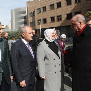Bakan Selçuk: “Bu Özel Günde Fedakarlıkları ve Vakur Duruşları İçin Şehit Eşlerimize ve Şehit Annelerimize Minnettarız” - fotoğraf 1