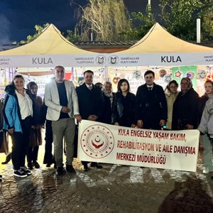 Kula Engelsiz Yaşam Merkezi Sakinleri Manisa Kültür ve Sanat Festivali’ne Katıldı - fotoğraf 2