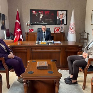 Karabük Üniversitesi Sosyal Hizmet Bölüm Başkanından İl Müdürümüz Sayın Sami ÇİFT'e Ziyaret - fotoğraf 1