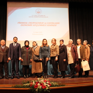 Finansal Okuryazarlık ve Kadınların Ekonomik Güçlenmesi Semineri Düzenlendi - fotoğraf 10