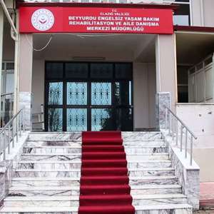 Özel bireyler sağlıkçılar için maske üretimine başladı - fotoğraf 1