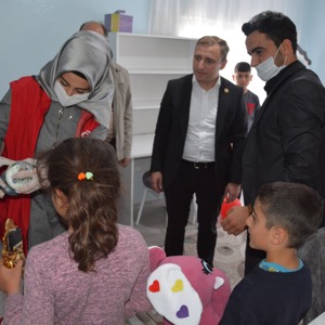 16 Çocuğa Çocuk Odası Takımı ve Bilgisayar Hediye Edildi - fotoğraf 3