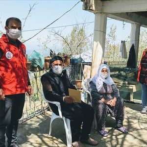 Devletin şefkat eli evden çıkamayan şehit aileleri ve gazilerin yanında - fotoğraf 1