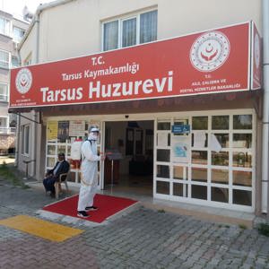 Tarsus, Silifke, Erdemli Huzurevleri de koronavirüse karşı dezenfekte ediliyor - fotoğraf 1