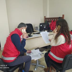 Vefa Sosyal Destek Gruplarimiz tarafindan  evinden cikamayan vatandaslarimizin ihtiyaclarini gidermek icin calismalarimiz tüm hiziyla devam etmektedir - fotoğraf 3