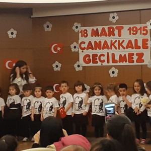 18 Mart 1915 Çanakkale Zaferini, Muzaffer Kahramanlarımızı ve Şehitlerimizi Anma Programı Gerçekleştirdik - fotoğraf 4