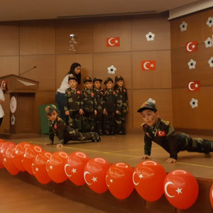 18 Mart 1915 Çanakkale Zaferini, Muzaffer Kahramanlarımızı ve Şehitlerimizi Anma Programı Gerçekleştirdik - fotoğraf 7