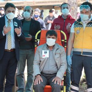 Şehit Piyade Uzman Onbaşı Bekir Gündeş Dualarla Ebediyete Uğurlandı - fotoğraf 3