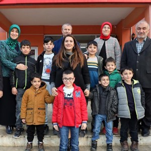 Çocuklarımız Anneler Gününde Funda VAROL Hanımefendiye Unutmadı - fotoğraf 4
