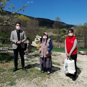 Anneler Gününde Anlamlı Ziyaret - fotoğraf 8