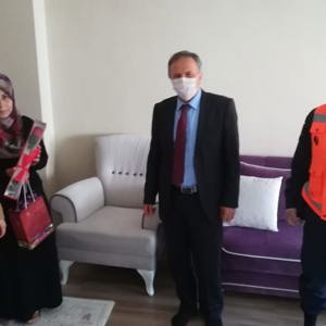 İl Müdürümüz Ahmet KIRLANGIÇ, şehit annelerini ve 100 yaşını geride bırakmış anneyi ziyaret etti - fotoğraf 3