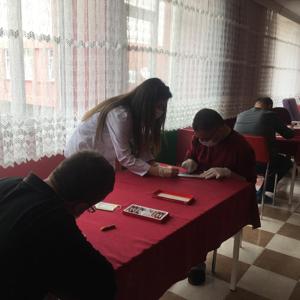 Kırklareli Bakım Rehabilitasyon ve Aile Danışma Merkezimizde tıbbi maske boyama etkinliği düzenledik.  - fotoğraf 1