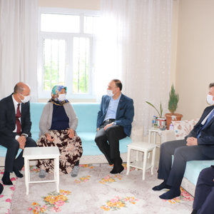 Şehitlerimizin Kıymetli Aileleriyle Bayramlaştık - fotoğraf 5