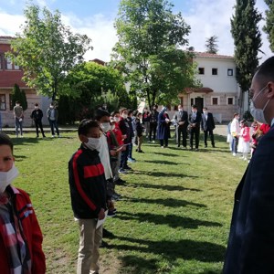 Sosyal Mesafeli Bayramlaşma - fotoğraf 3