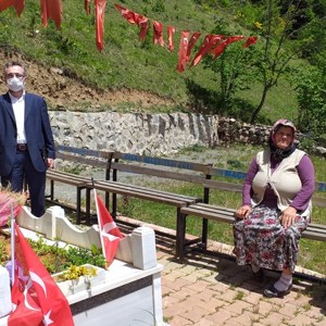 Bakanlığımız Şehit Yakınlarımızı ve Gazilerimizi Bayramda Yalnız Bırakmadı - fotoğraf 1