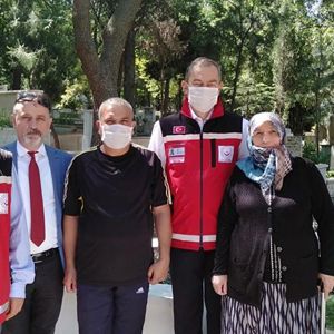Şehit Yakınlarımız ve Gazilerimiz Bayramda Yalnız Bırakılmadı - fotoğraf 2