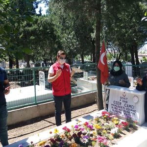 Şehit Yakınlarımız ve Gazilerimiz Bayramda Yalnız Bırakılmadı - fotoğraf 3