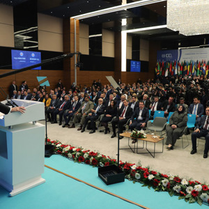 Cumhurbaşkanı Erdoğan ve Bakan Selçuk, Memur-Sen Hizmet Binasının Açılışına ve Konferansa Katıldı - fotoğraf 3