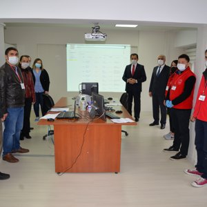 Valimiz Ahmet ÜMİT Vefa Sosyal Destek İletişim ve Hizmet Birimini Ziyaret Etti. - fotoğraf 6
