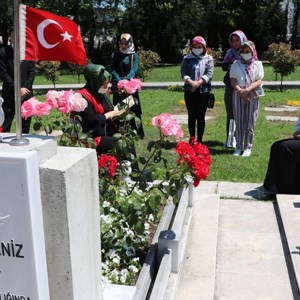 Bakan Selçuk: “Bakanlığımız Şehit Yakınlarımızı ve Gazilerimizi Bayramda da Yalnız Bırakmadı” - fotoğraf 4