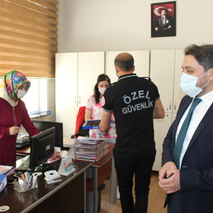 İl Müdürümüz Kuruluşlarımızda Kalan Misafirlerimiz ve Çalışanlarımızla Bayramlaştı - fotoğraf 24
