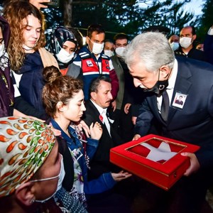 Şehit J. Uzm. Çvş Burak AYDOĞAN, Törenle Defnedildi - fotoğraf 2