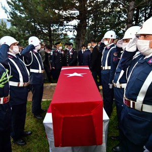 Şehit J. Uzm. Çvş Burak AYDOĞAN, Törenle Defnedildi - fotoğraf 5