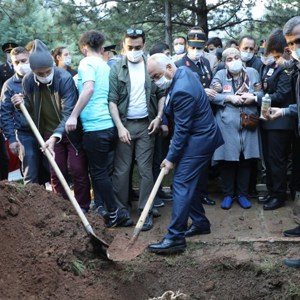 Şehit J. Uzm. Çvş Burak AYDOĞAN, Törenle Defnedildi - fotoğraf 13