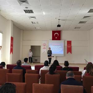 Engelsiz Yaşam Bakım ve Rehabilitasyon Merkezi ve Aile Danışma Merkezinde İlk Yardım Eğitimi - fotoğraf 2
