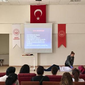 Engelsiz Yaşam Bakım ve Rehabilitasyon Merkezi ve Aile Danışma Merkezinde İlk Yardım Eğitimi - fotoğraf 1