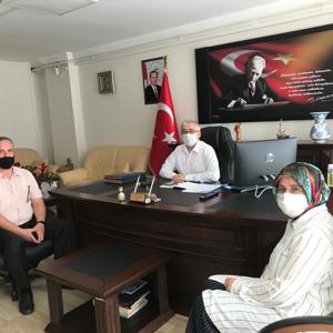Türkiye Sağlık İşçileri Sendikası Kırklareli Temsilciliği İl Müdürü Faruk UYSAL’a bir süre önce göreve başlaması vesilesiyle hayırlı olsun ziyaretinde bulundu. - fotoğraf 1