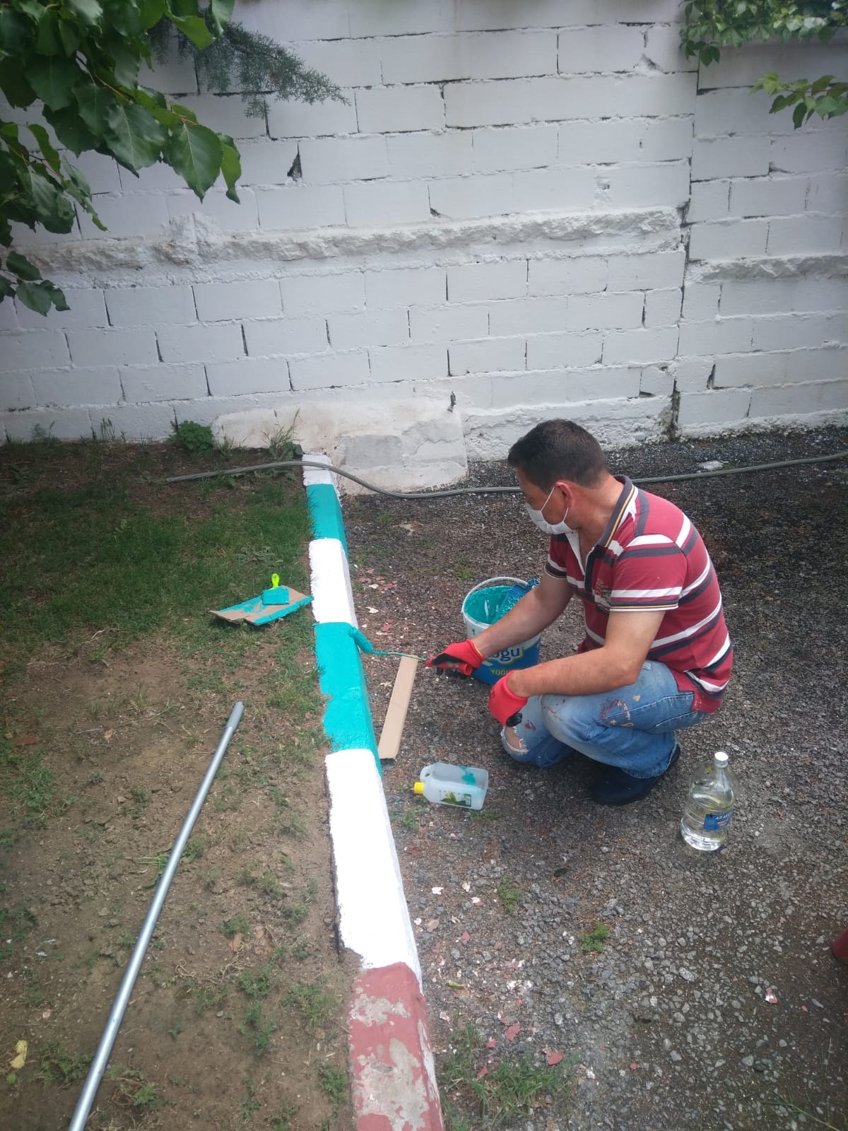 Kırklareli Bakım Rehabilitasyon ve Aile Danışma Merkezinde “Bahçe Düzenlemesi Çalışmaları” Devam Ediyor.